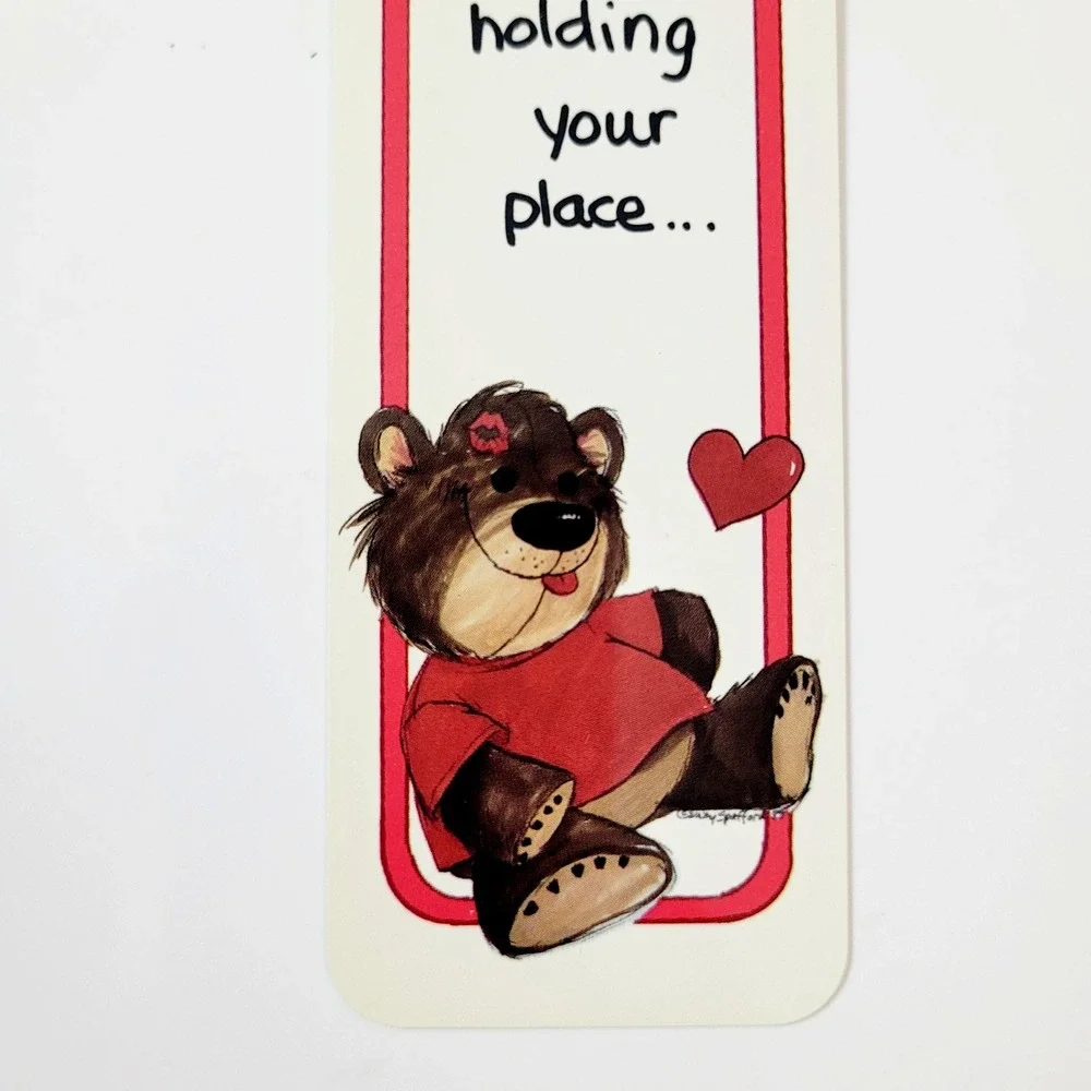 Vintage 80s Suzy's Zoo Bookmark Teddy Bear Kiss Heart- red tassel- Artworks SZ11